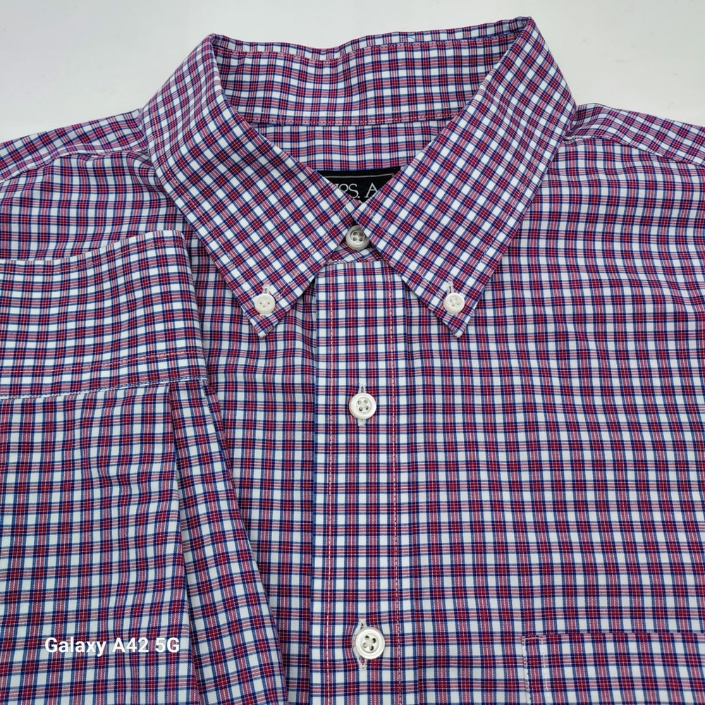 Jos. A. Bank Traveler Tailored Fit Shirt Men XL Red Blue Plaid Button Down Cotto